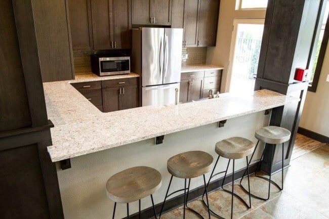 Photo - Come check out this 2 bedroom 2 bath with ... Unit 4846-308