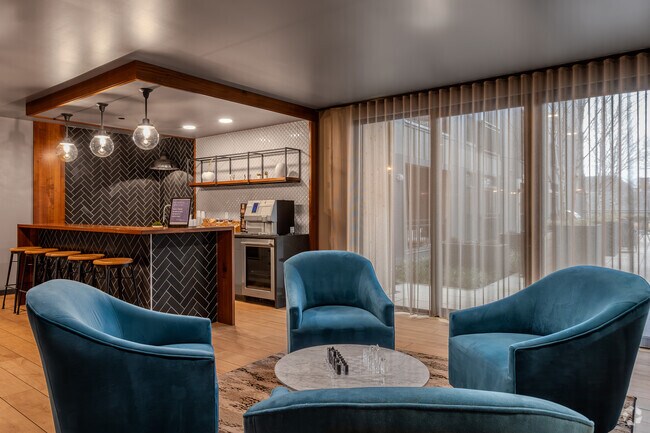 Club Room - The Residences at The Sutton