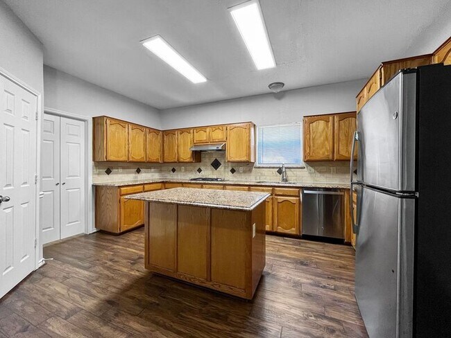 Photo - 8913 Barton Creek Dr