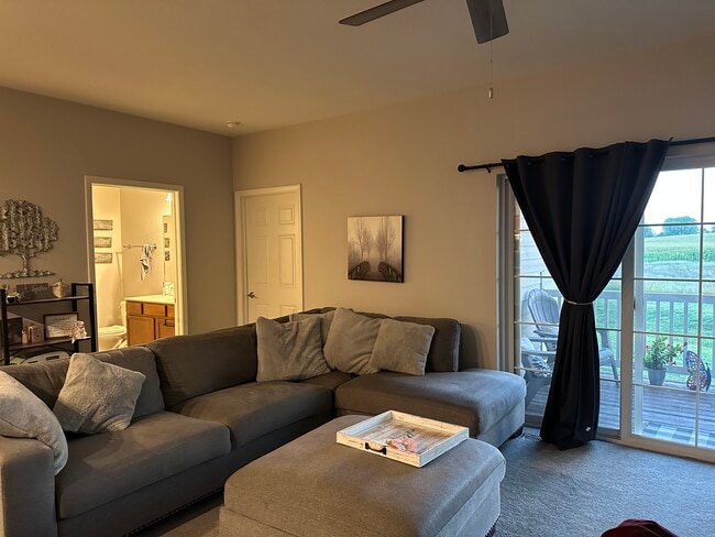 Photo - 450 Quiet Meadow Dr Unidad B