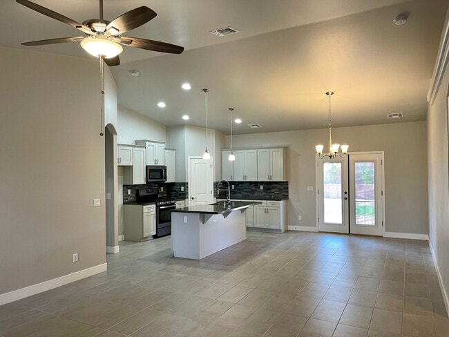 Photo - Beautiful 3 Bedroom Home in Gated Community!