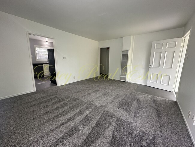 Photo - Mariposa Duplex Unit 901 Mariposa