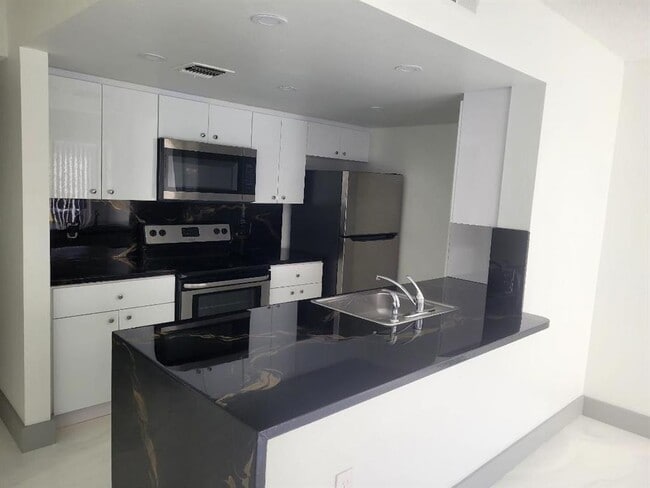 Photo - 3208 Coral Lake Ln Unit 3208