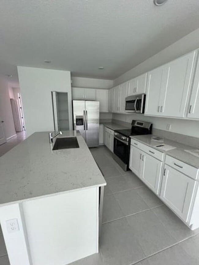 Photo - 5355 Flannigan Wy