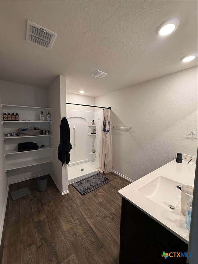 Photo - 208 Yucca Dr