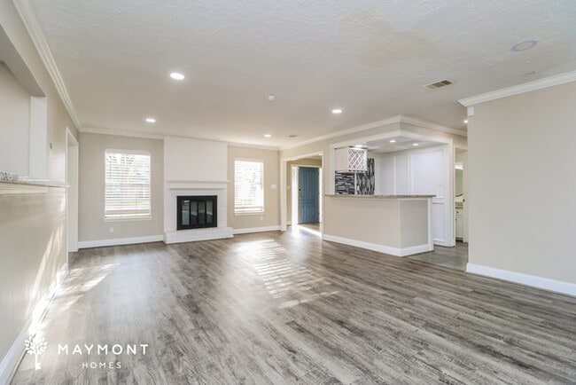 Photo - 15611 Pebble Bend Dr