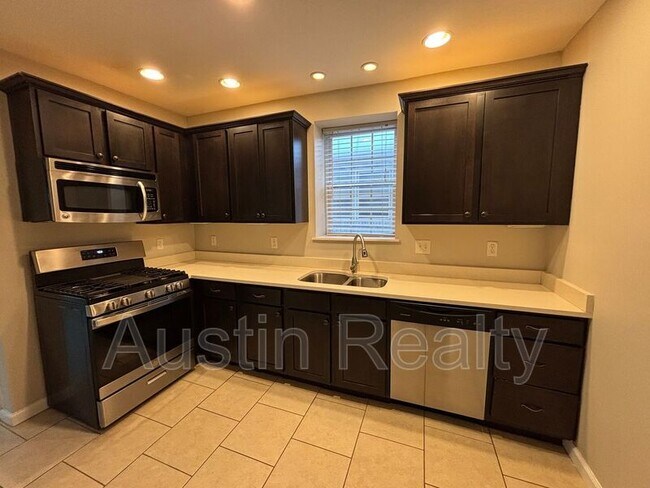 Photo - 7766 Gissler Ave Unidad Apt 1F