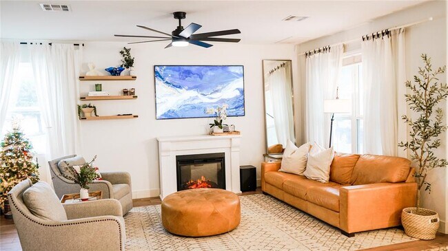 Photo - 13700 Sage Grouse Dr House