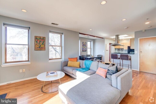 Building Photo - 70 Rhode Island Ave NW Unit 501 Rental