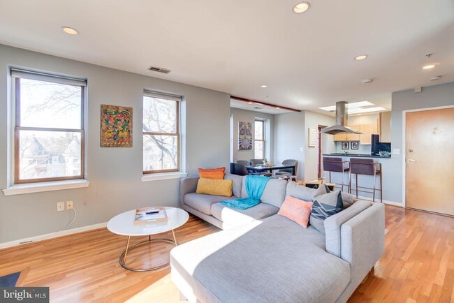 Photo - 70 Rhode Island Ave NW Apartamento Unidad 501