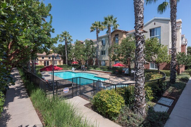 Photo - Tamarind Square