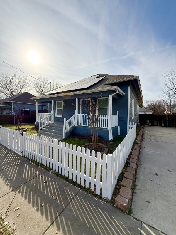 Photo - 1305 Florence St