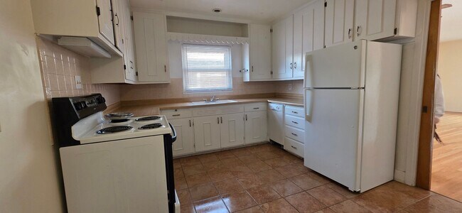 Photo - 2520 Deming Blvd