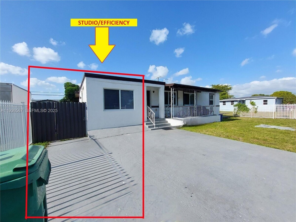 Photo - 1011 NW 145th St Unidad 2