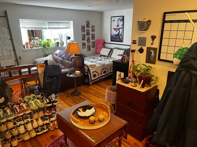 Photo - 15 Euston Rd Condo