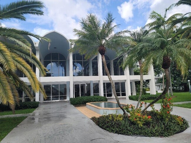 Photo - 494 NW 165th St Unit 602