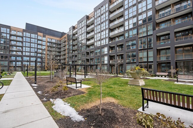 Photo - 2343 Khalsa Gate