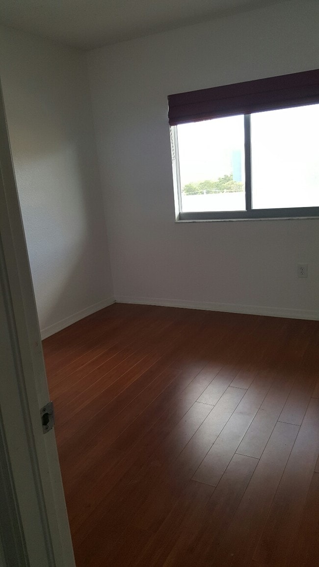 Photo - 36 NW 6th Ave Unit 905