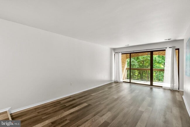 Photo - 435 Christopher Ave Unidad 23