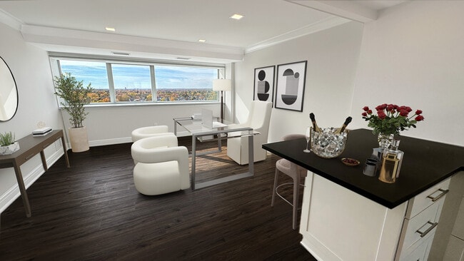 2/3 BEDRM OFFICE / DEN