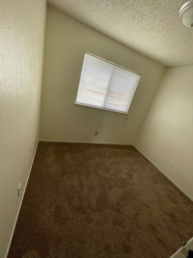 Photo - 122 Kings Ave Unidad 122