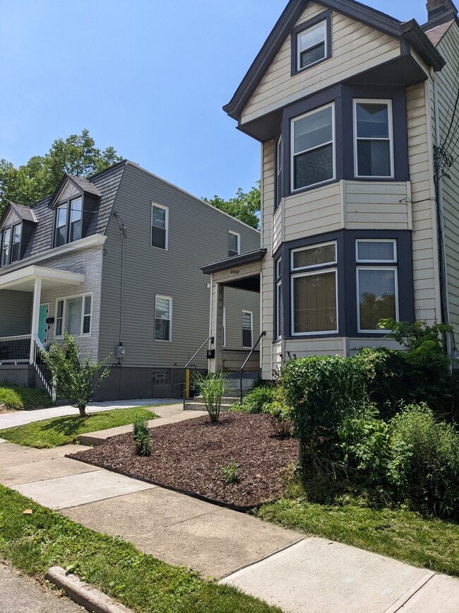 Photo - 2939 Cleinview Ave Unidad 2