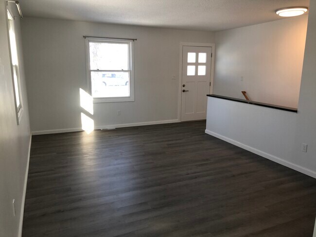 Photo - 806 Northlawn St NE Unit 806