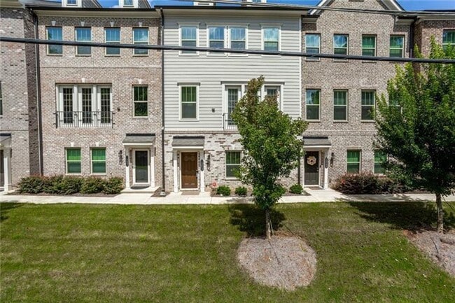 Large 3 Bedroom Luxury Townhome on Silver ... - Large 3 Bedroom Luxury Townhome on Silver ...