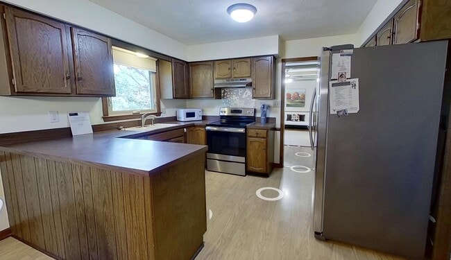 Photo - 6115 Redcoach Ln