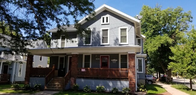 Building Photo - Broom &amp; Wash, LLC 404WW Unit Apt. #2