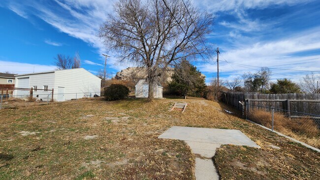 Photo - 341 Dakota Rd