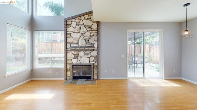 1032 Twinbridge Ct