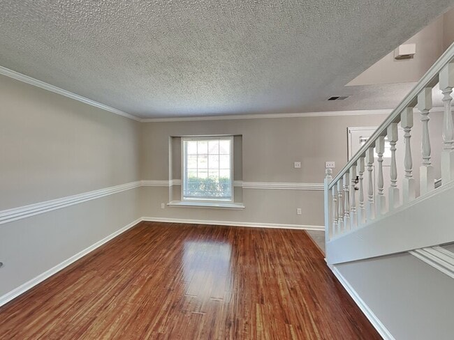 Photo - 5913 Sycamore Manor Cove