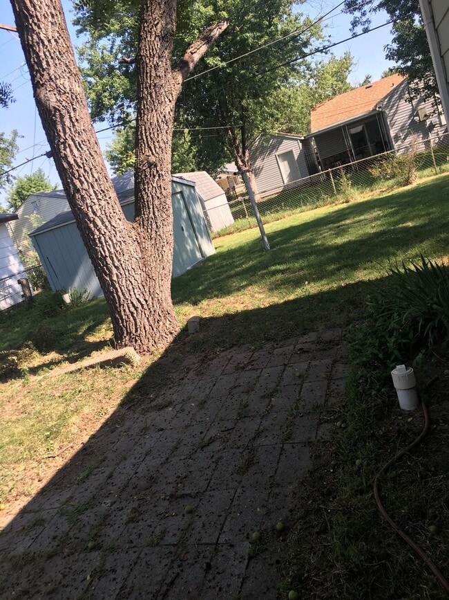 Photo - 1238 E 31st St S