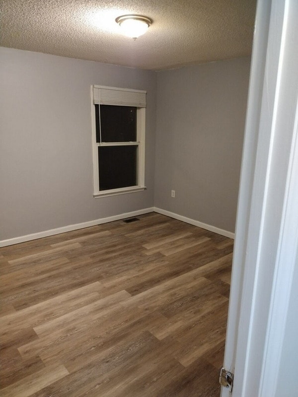 Photo - 618 W Horah St