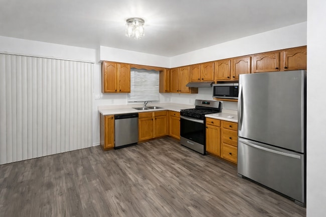 Photo - 2742 Hart Rd