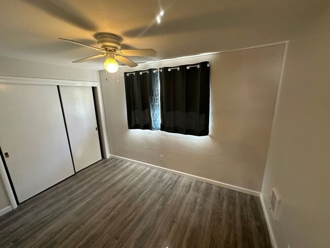 Photo - 2053 Eberlein Ave