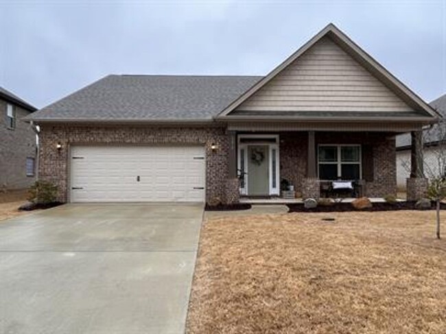 Beautiful 4-Bedroom Home with Office, Bonu... - Beautiful 4-Bedroom Home with Office, Bonu...