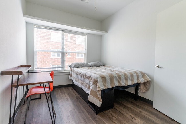 Photo - Bear Paw Commons