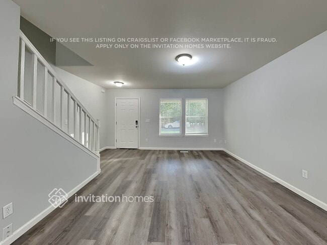 Photo - 1517 Fir St NE