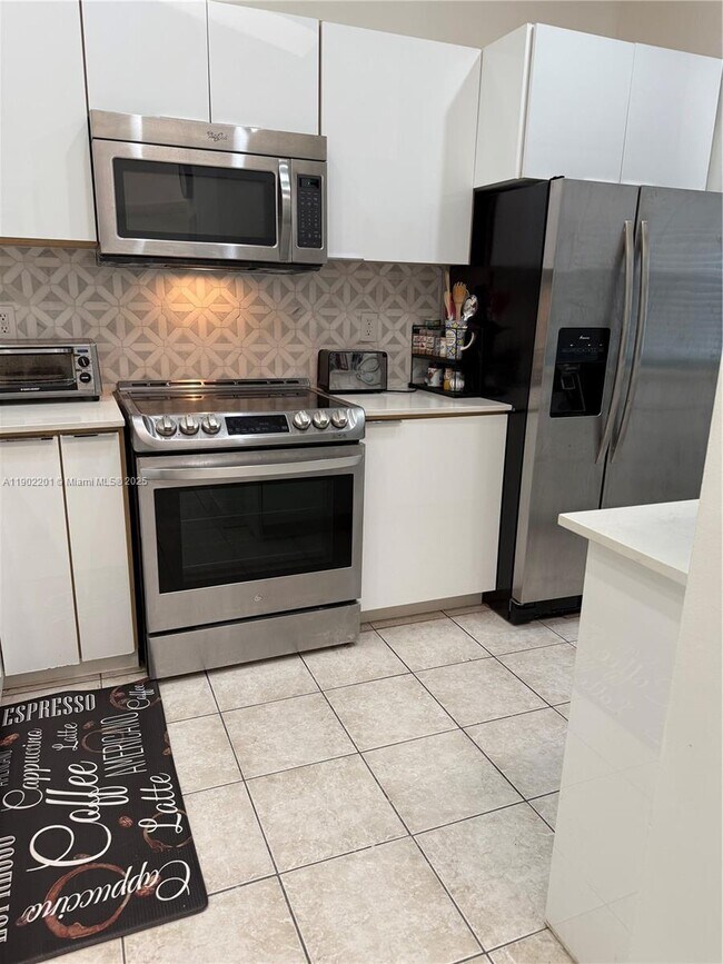 Photo - 5596 SW 28th Terrace