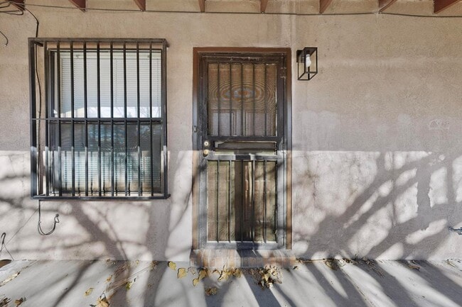 Photo - 604 Arno St NE Unit 2