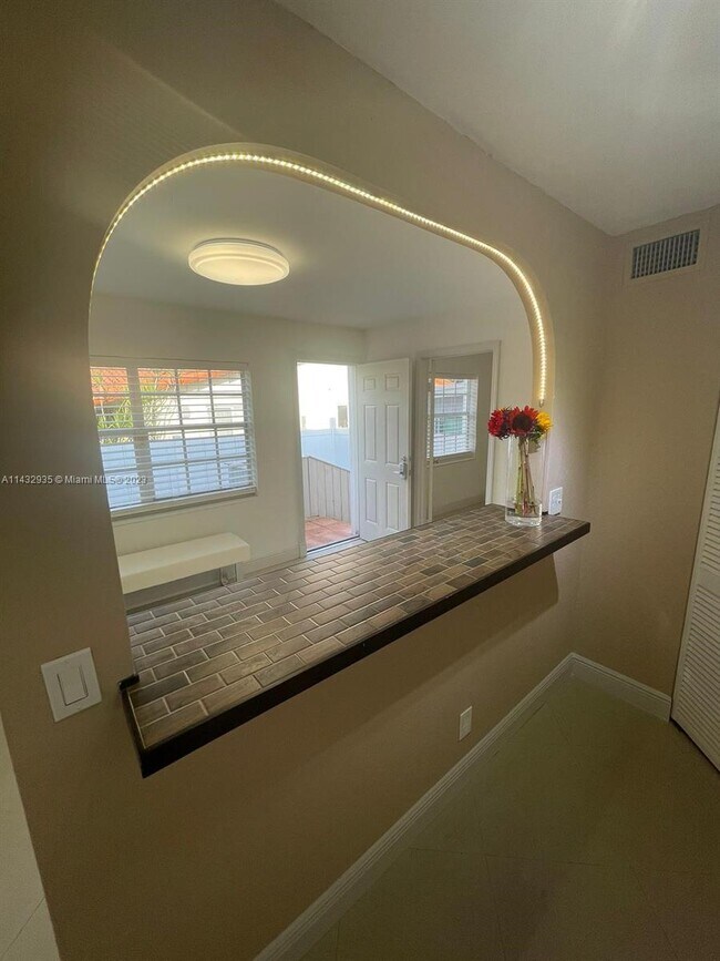 Photo - 3000 SW 23rd St