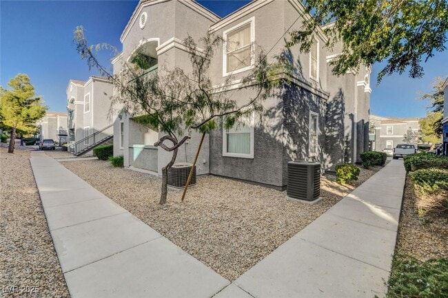 Photo - 6955 N Durango Dr Unit 1060