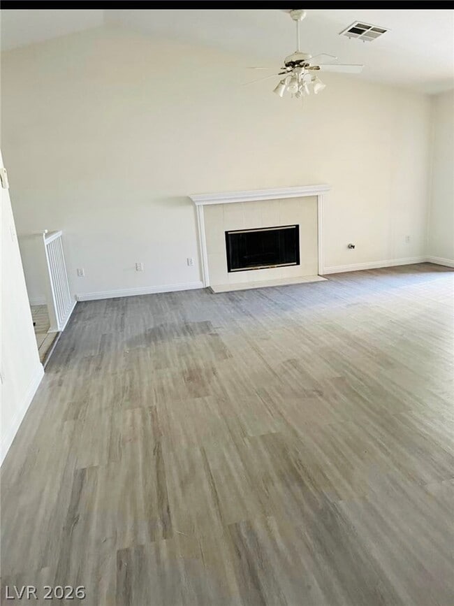 Photo - 3732 N White Plains Dr