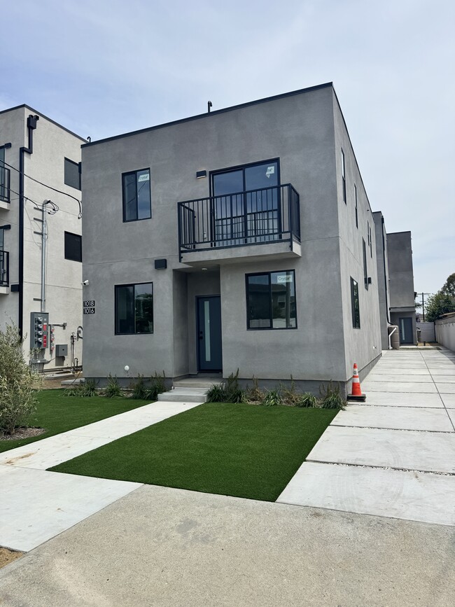 1018 N Pioneer Ave