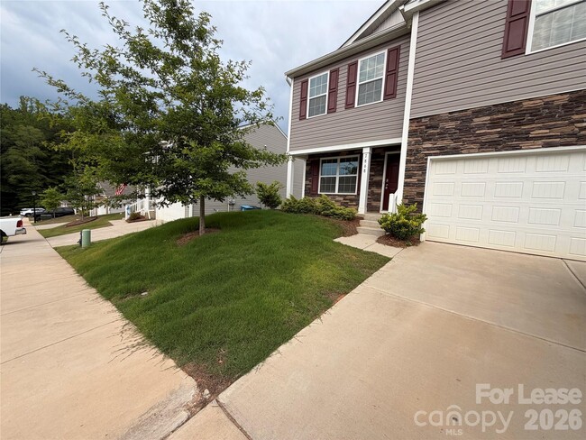 Building Photo - 7868 Whispering Strm Dr