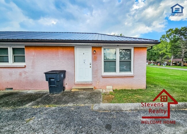 Photo - 415 Pinecrest St Unit 7