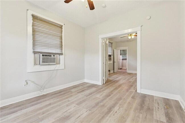 Photo - 8611 Birch St Apartamento Unidad 8613