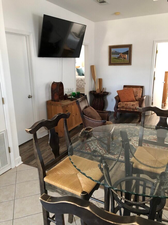 Photo - 3754 W County Hwy 30A